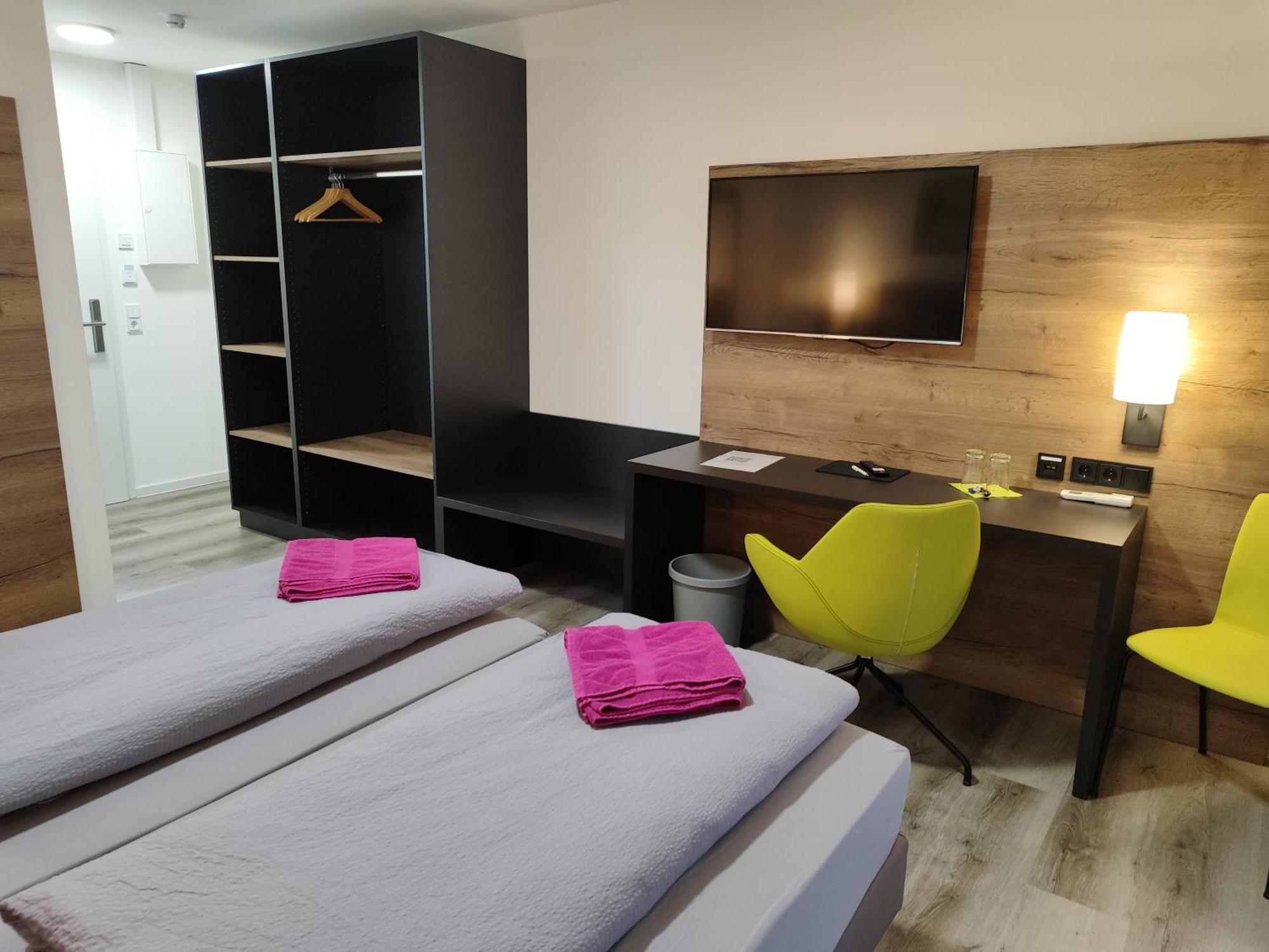Hotel Gaestehaus Stock Zimmer Wasserfall FDH Exterior foto