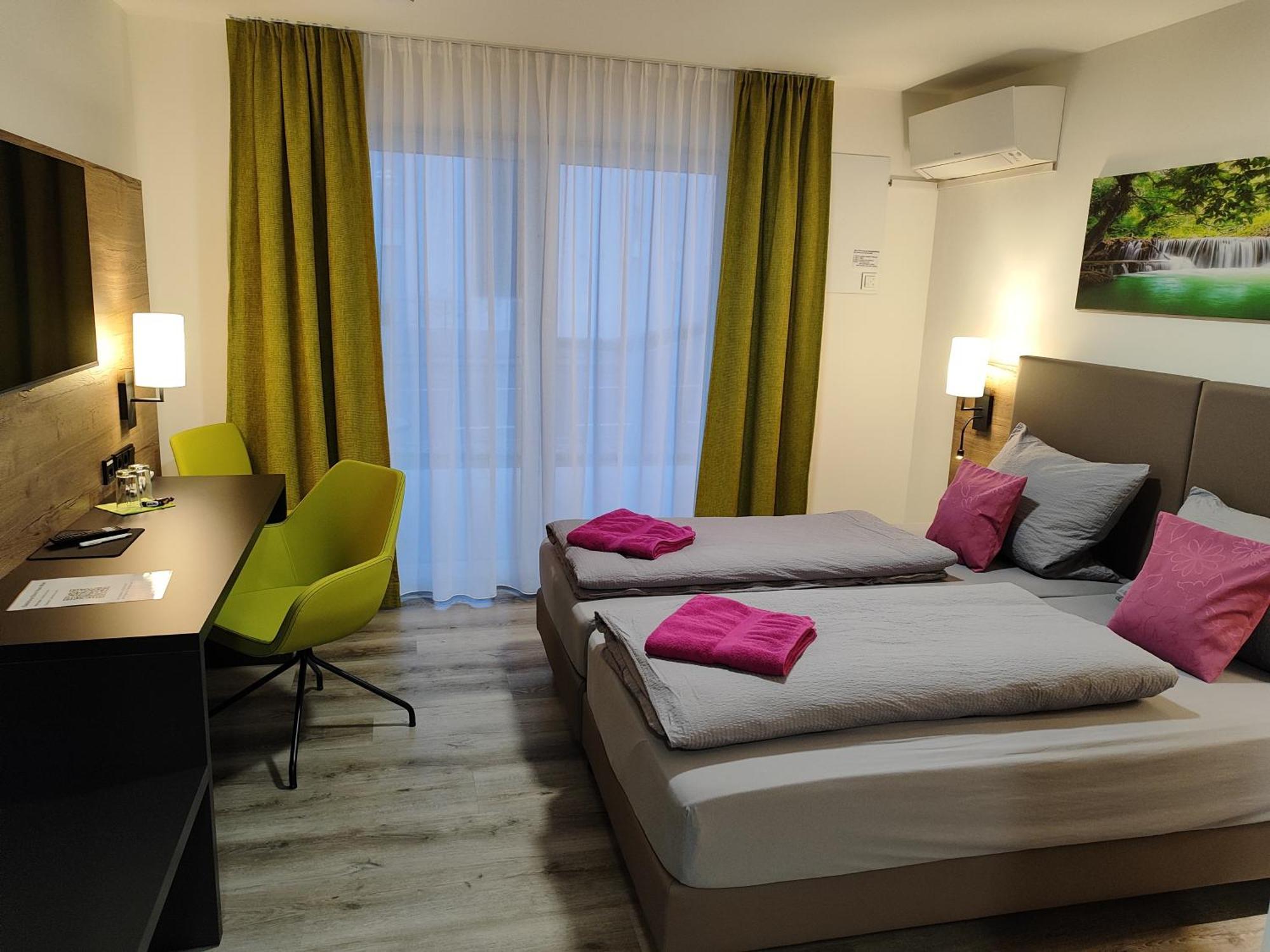 Hotel Gaestehaus Stock Zimmer Wasserfall FDH Exterior foto