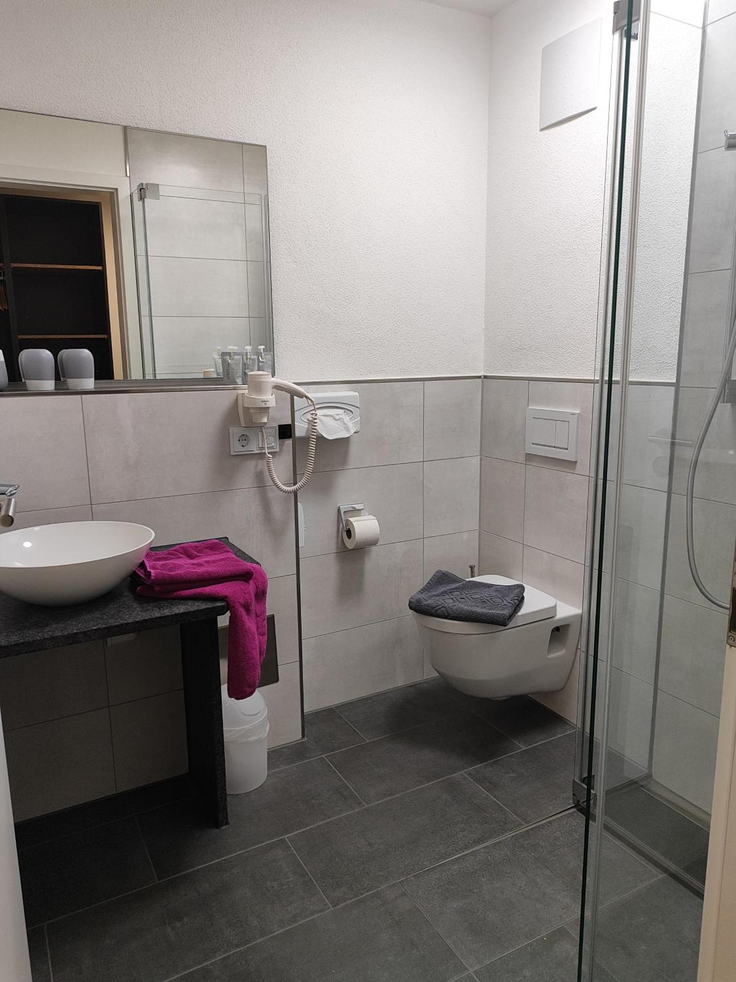 Hotel Gaestehaus Stock Zimmer Wasserfall FDH Exterior foto