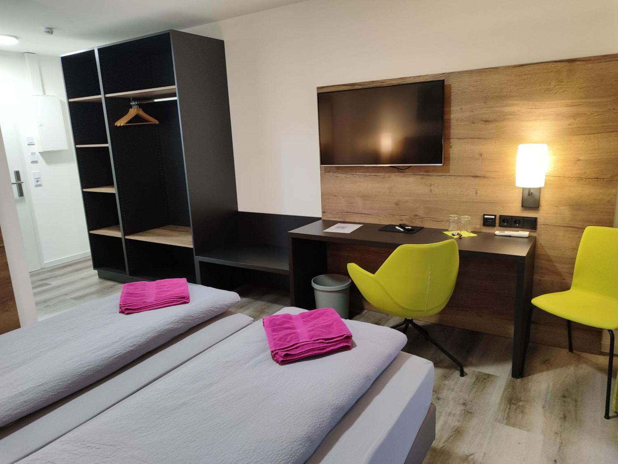 Hotel Gaestehaus Stock Zimmer Wasserfall FDH Exterior foto